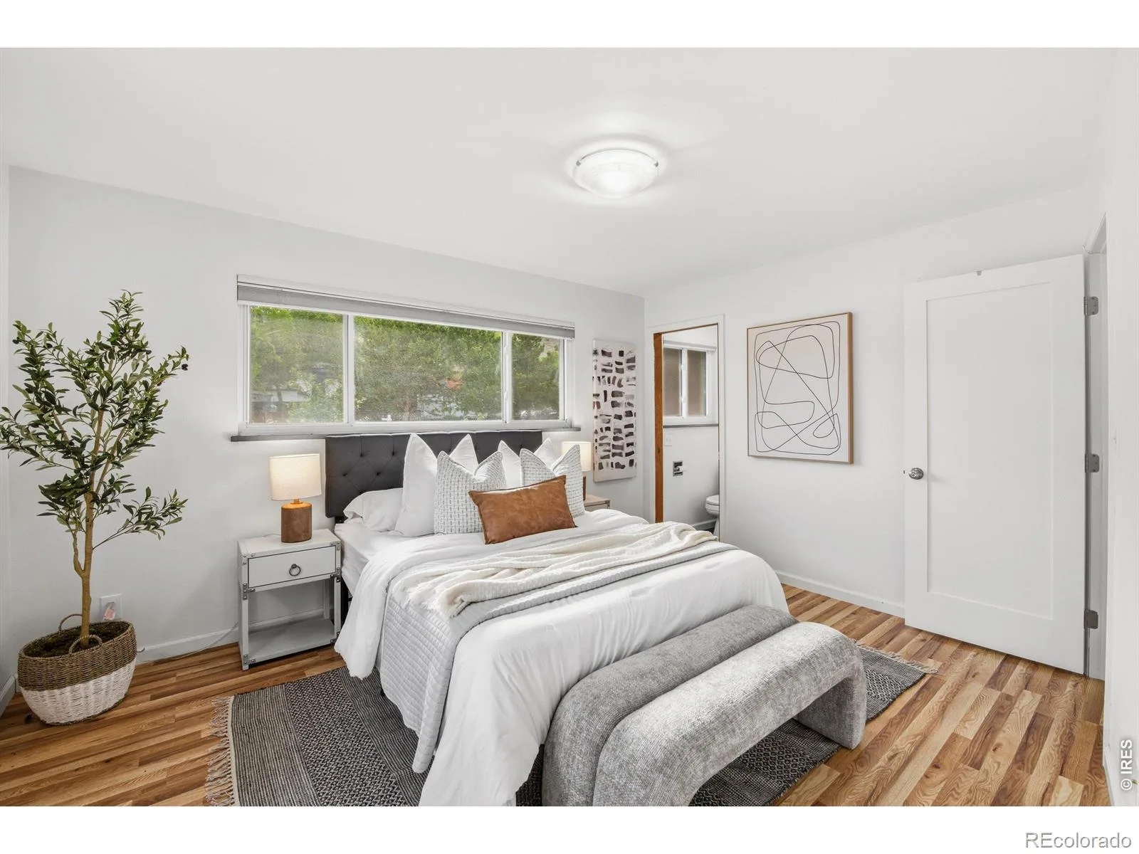 2100 Ellis Street Golden CO 80401 | MLS #RECIR1065816 08062026011553 1600 19