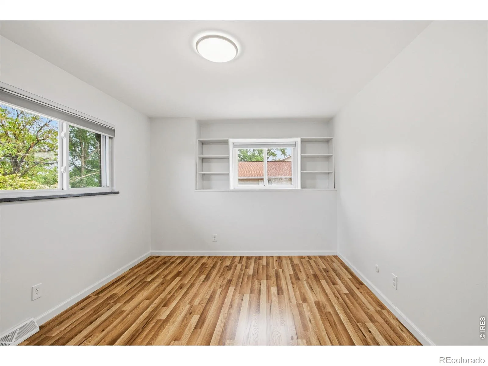 2100 Ellis Street Golden CO 80401 | MLS #RECIR1065816 08062026011553 1600 28