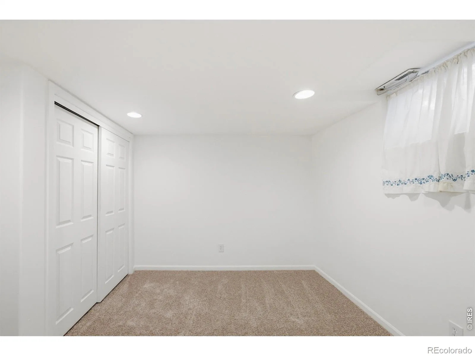 2100 Ellis Street Golden CO 80401 | MLS #RECIR1065816 08062026011553 1600 34