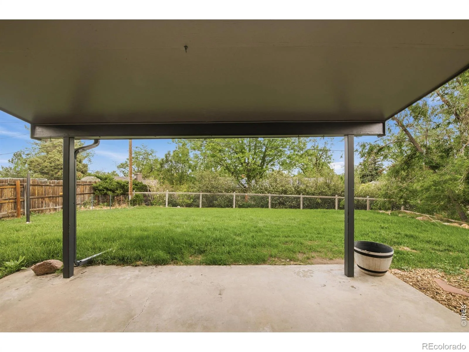 2100 Ellis Street Golden CO 80401 | MLS #RECIR1065816 08062026011553 1600 35
