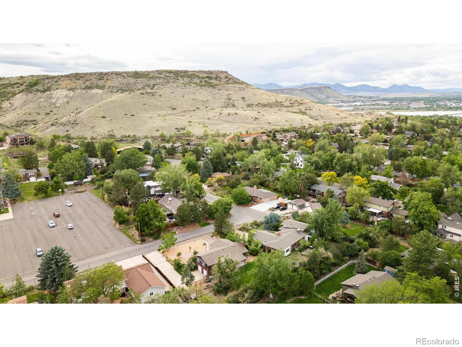 2100 Ellis Street Golden CO 80401 | MLS #RECIR1065816 08062026011553 1600 40