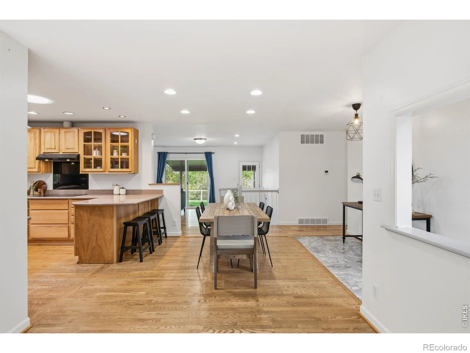 2100 Ellis Street Golden CO 80401 | MLS #RECIR1065816 08062026011553 1600 5