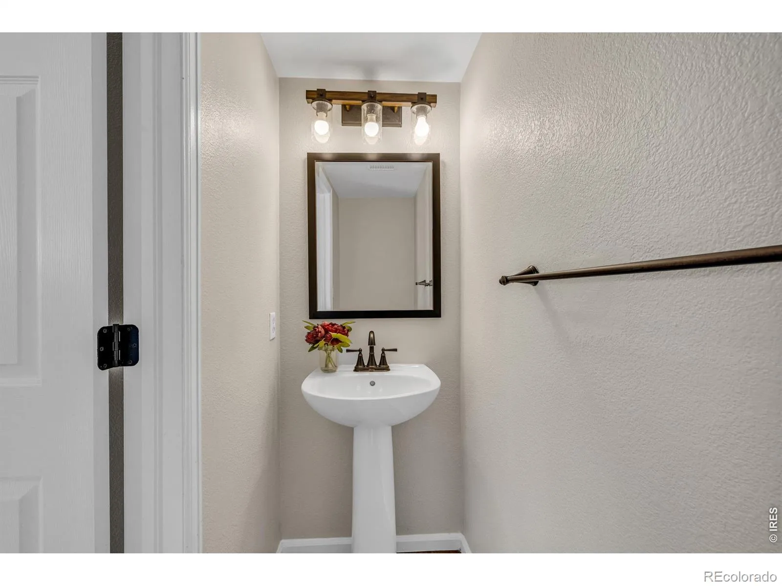 6809 Tiger Walk Littleton CO 80124 | MLS #RECIR1065818 08082026012504 1600 9