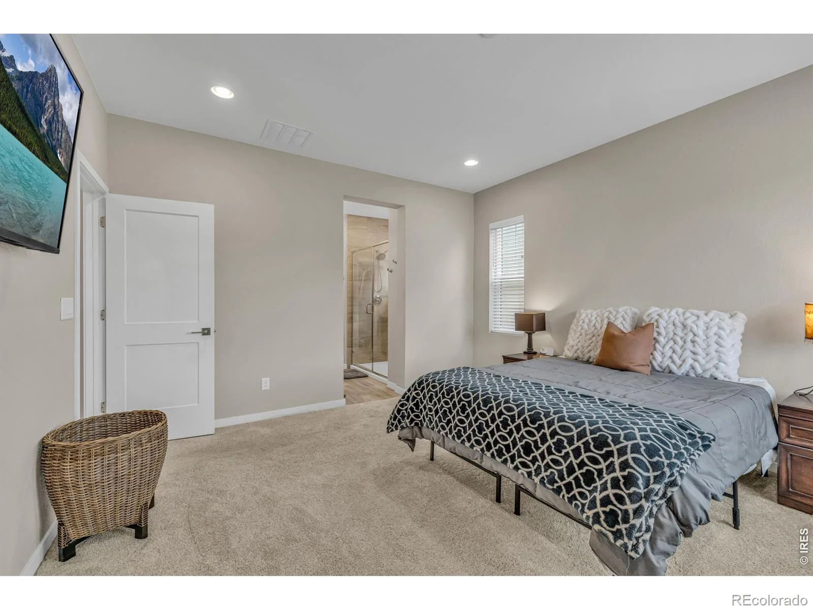 9074 Moondance Drive Littleton CO 80125 | MLS #RECIR1065833 08062026033507 1600 15