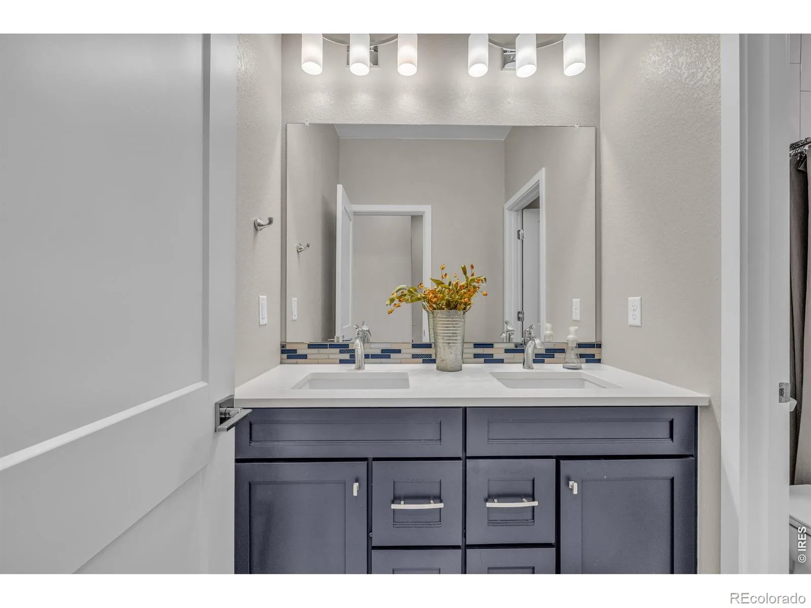 9074 Moondance Drive Littleton CO 80125 | MLS #RECIR1065833 08062026033507 1600 19