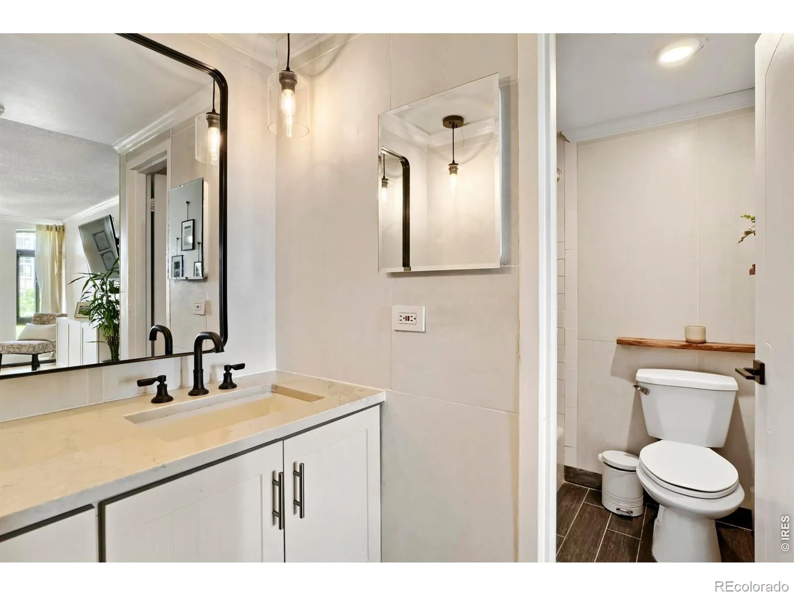 3131 E Alameda Avenue #503 Denver CO 80209 | MLS #RECIR1065845 08062026145223 1600 21