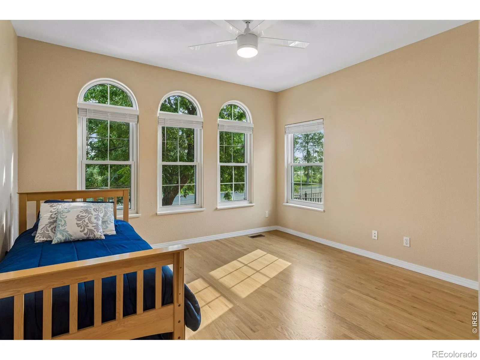 1900 N Shore Drive Longmont CO 80503 | MLS #RECIR1065886 08062026193730 1600 27