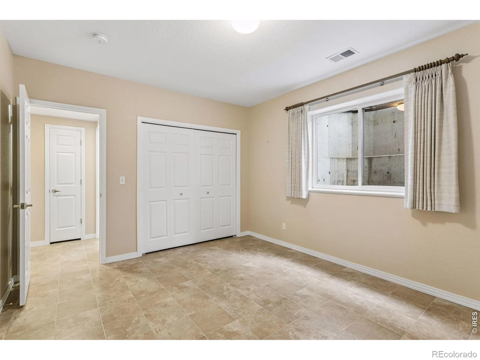 1900 N Shore Drive Longmont CO 80503 | MLS #RECIR1065886 08062026193730 1600 32