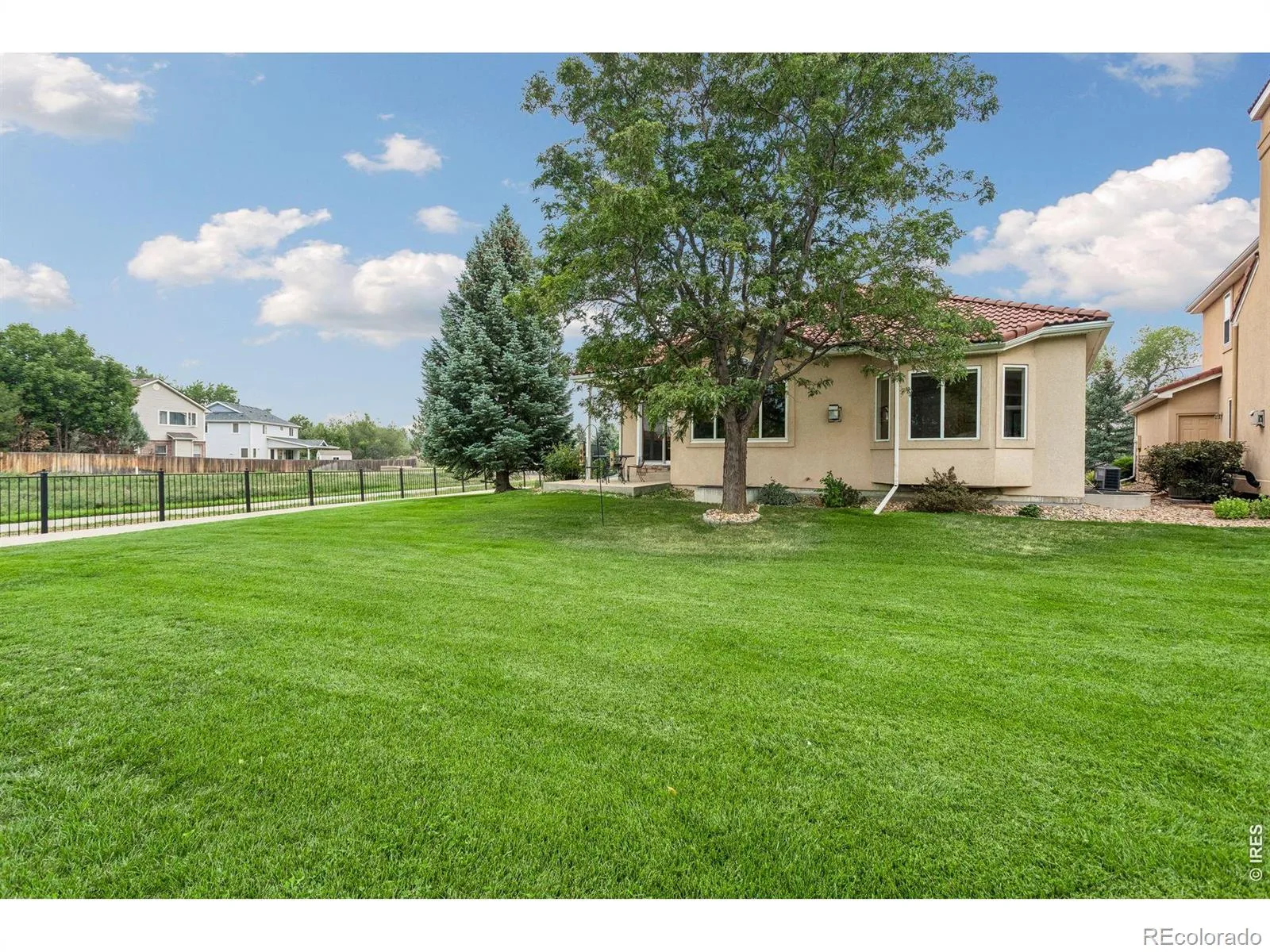 1900 N Shore Drive Longmont CO 80503 | MLS #RECIR1065886 08062026193730 1600 34