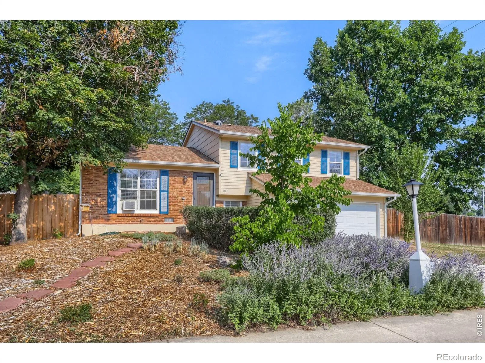 2100 Bowen Street Longmont CO 80501 | MLS #RECIR1065919 08062026213133 1600 26