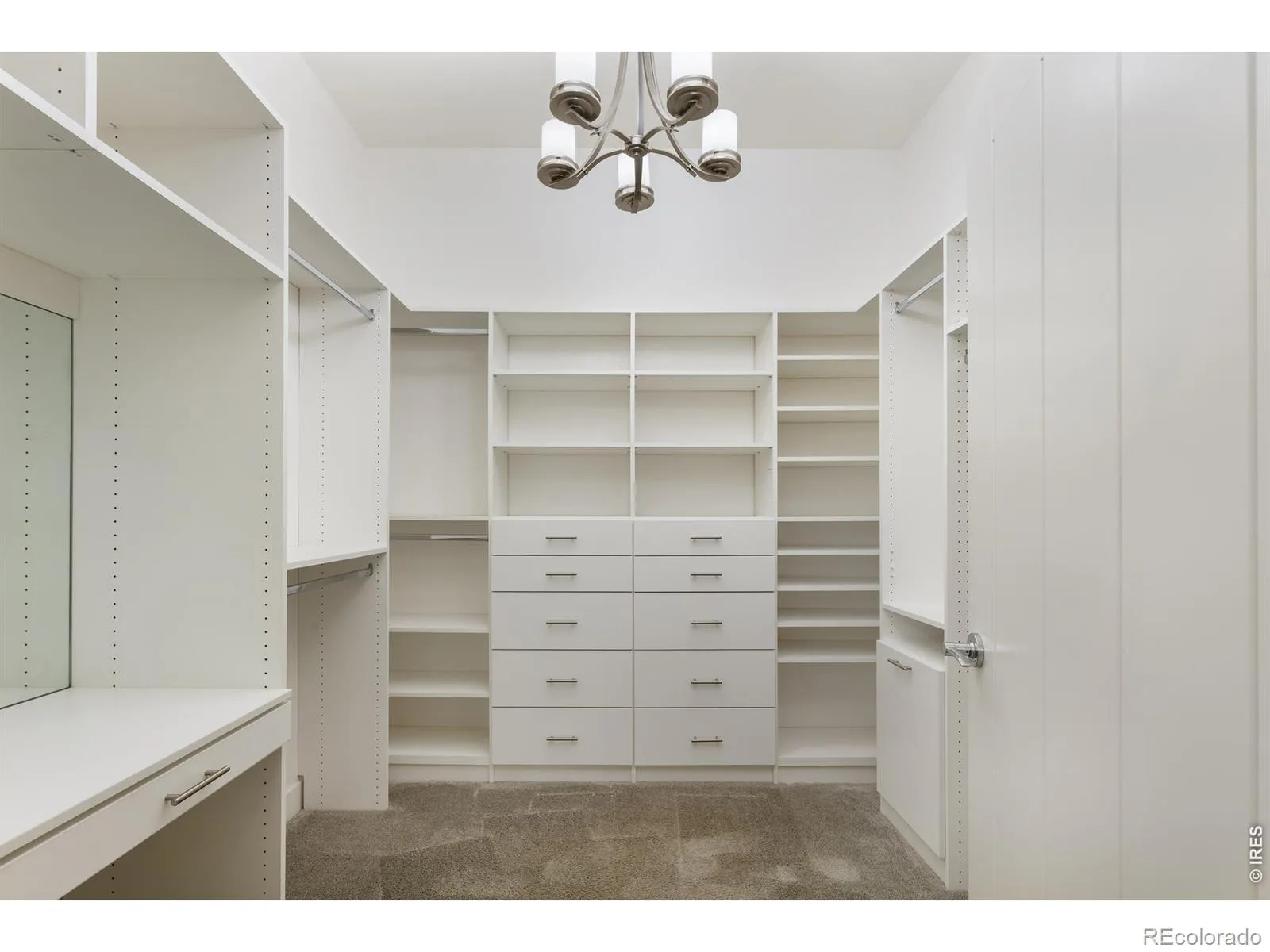 4521 Angelina Circle Longmont CO 80503 | MLS #RECIR1065923 08062026215213 1600 29