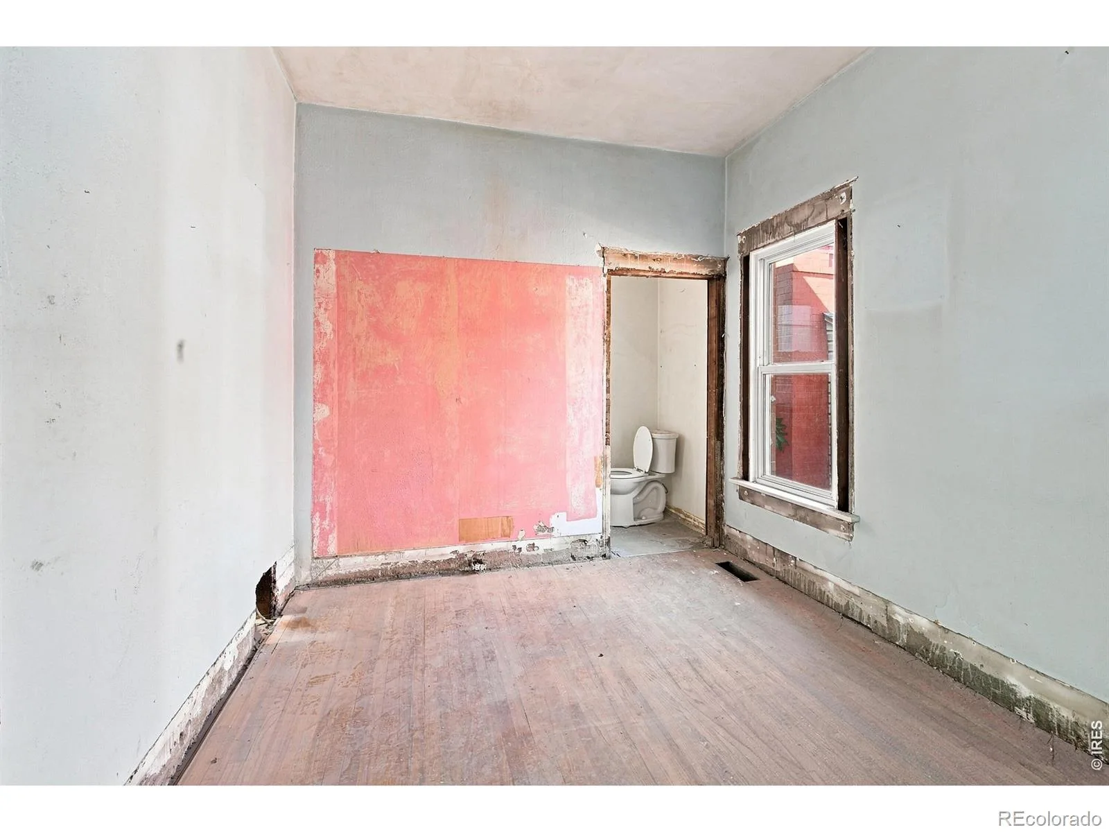 2421 W 38th Avenue Denver CO 80211 | MLS #RECIR1065967 08072026040816 1600 10