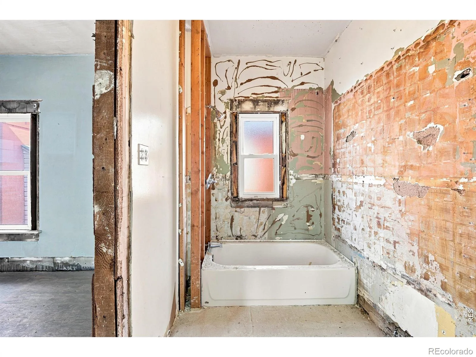 2421 W 38th Avenue Denver CO 80211 | MLS #RECIR1065967 08072026040816 1600 11