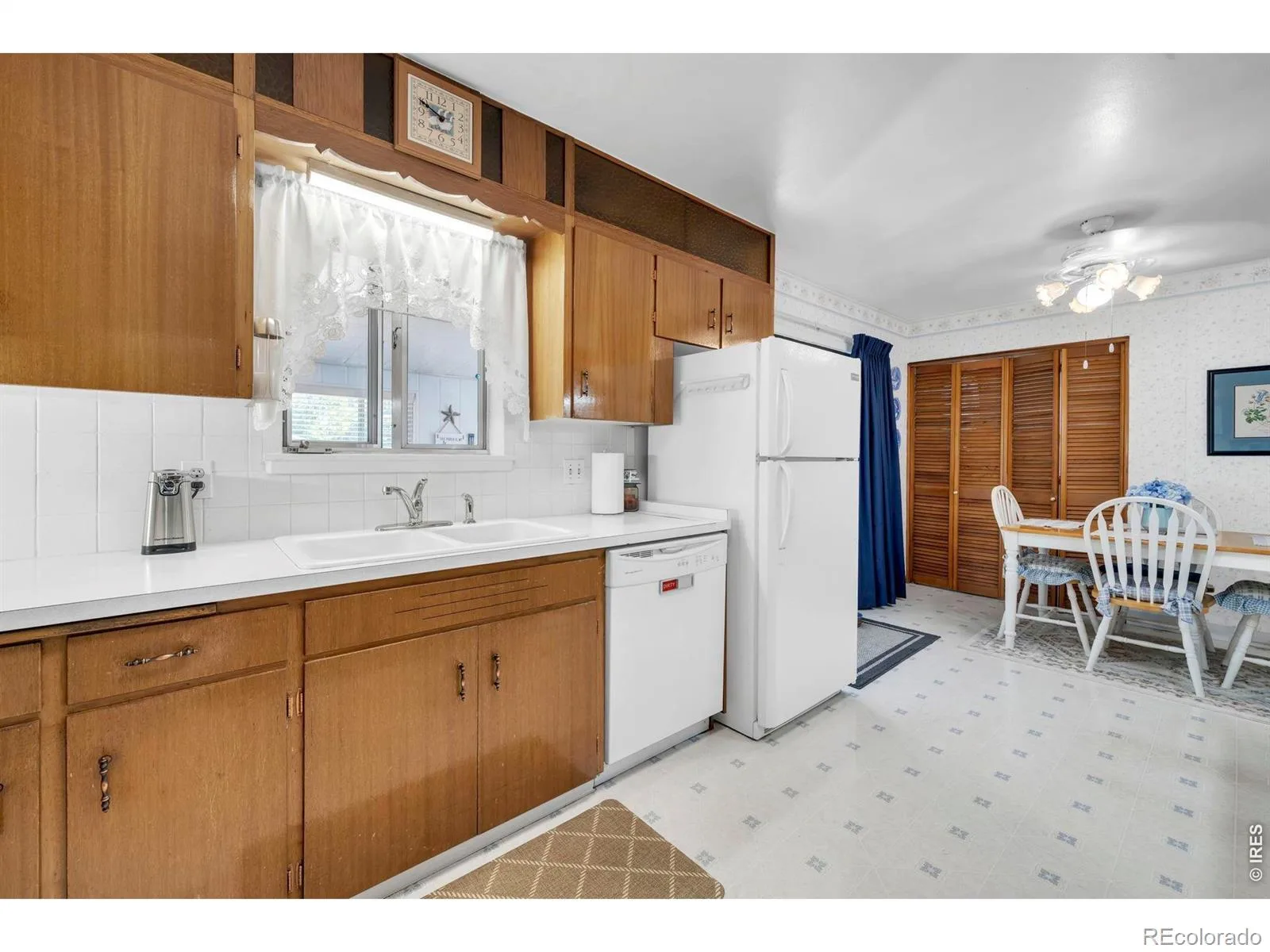 701 Lois Drive Louisville CO 80027 | MLS #RECIR1066012 08072026234311 1600 13