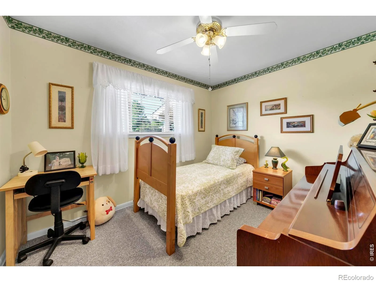 701 Lois Drive Louisville CO 80027 | MLS #RECIR1066012 08072026234311 1600 17