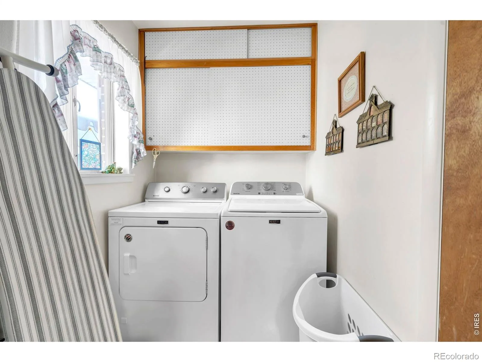 701 Lois Drive Louisville CO 80027 | MLS #RECIR1066012 08072026234311 1600 20