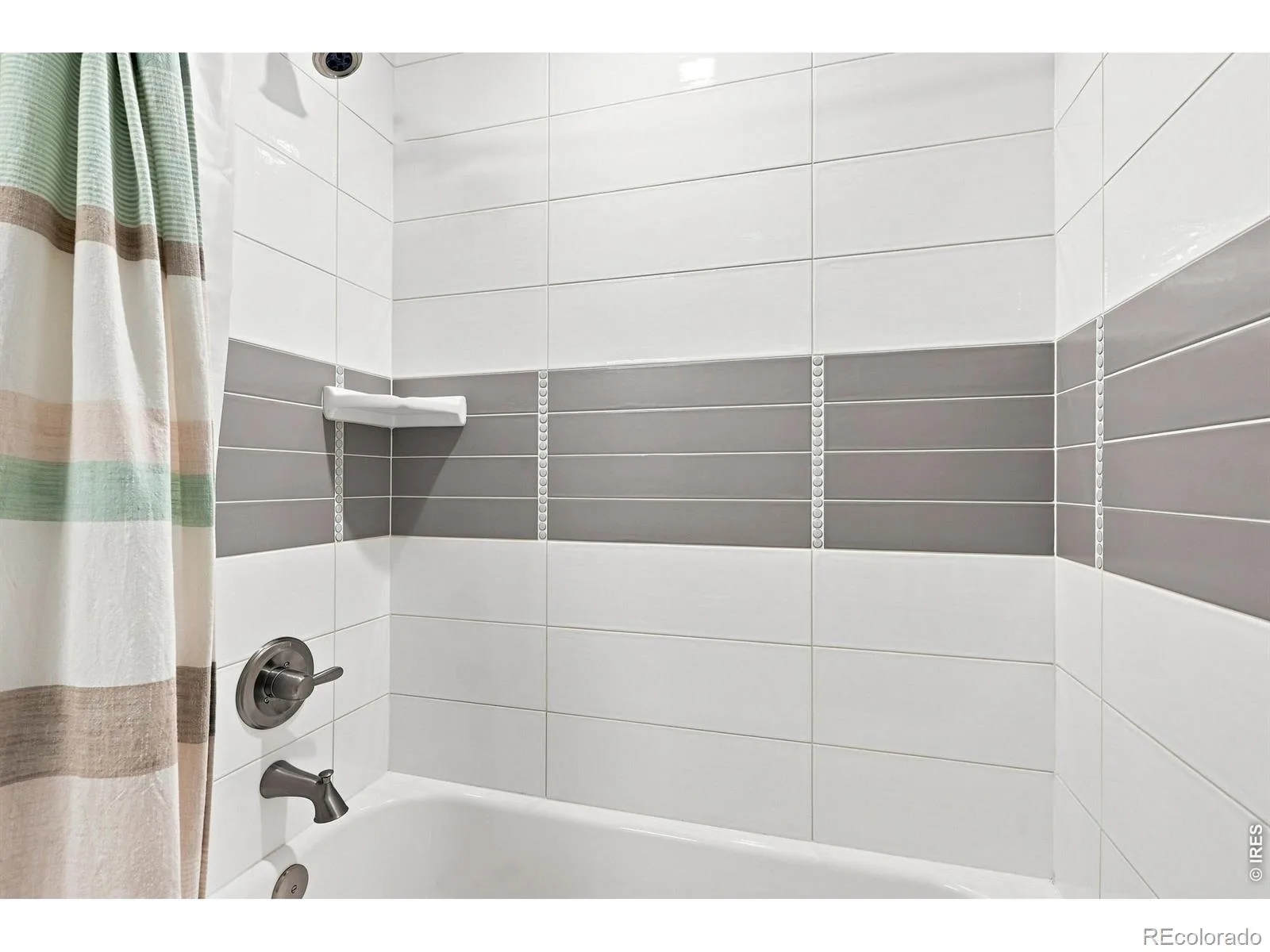 1316 Snowberry Lane #201 Louisville CO 80027 | MLS #RECIR1066024 08302026002425 1600 18