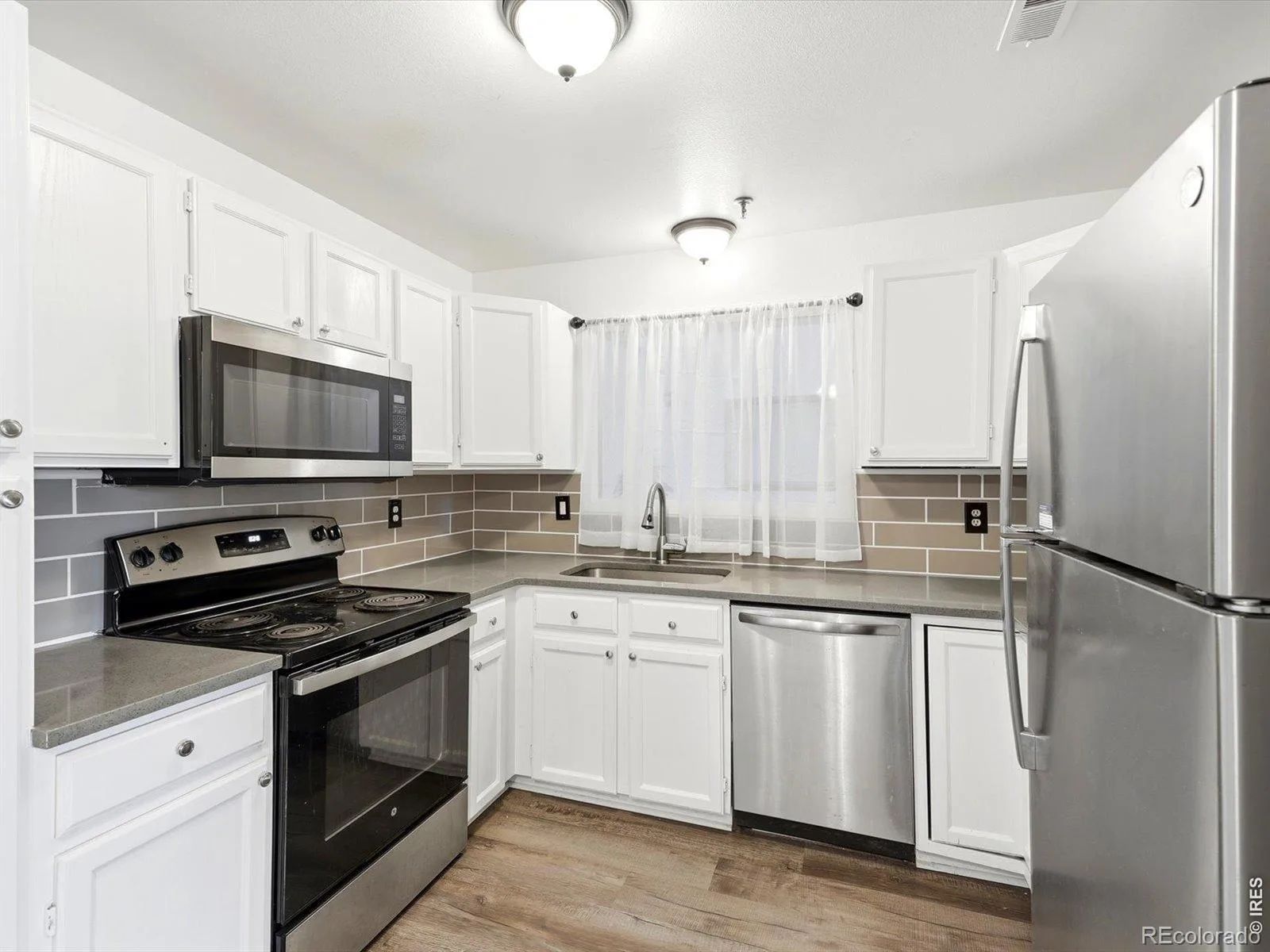 50 19th Avenue #30 Longmont CO 80501 | MLS #RECIR1066033 08072026220048 1600 14