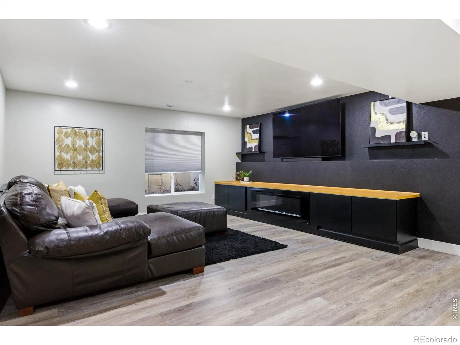 279 S 45th Avenue Brighton CO 80601 | MLS #RECIR1066034 08112026003937 1600 29