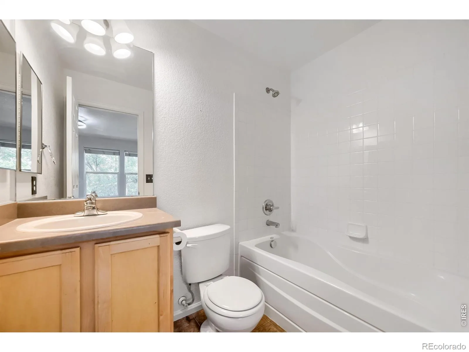 10591 Durango Place Longmont CO 80504 | MLS #RECIR1066038 08072026220026 1600 13