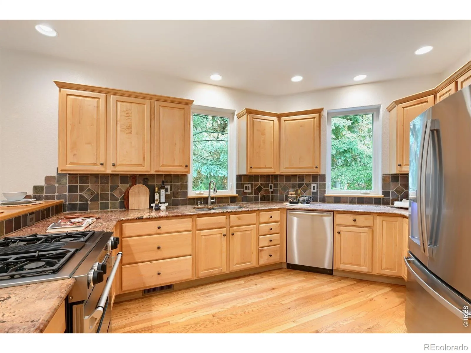 1812 Scarsdale Court Lafayette CO 80026 | MLS #RECIR1066074 08082026034849 1600 11
