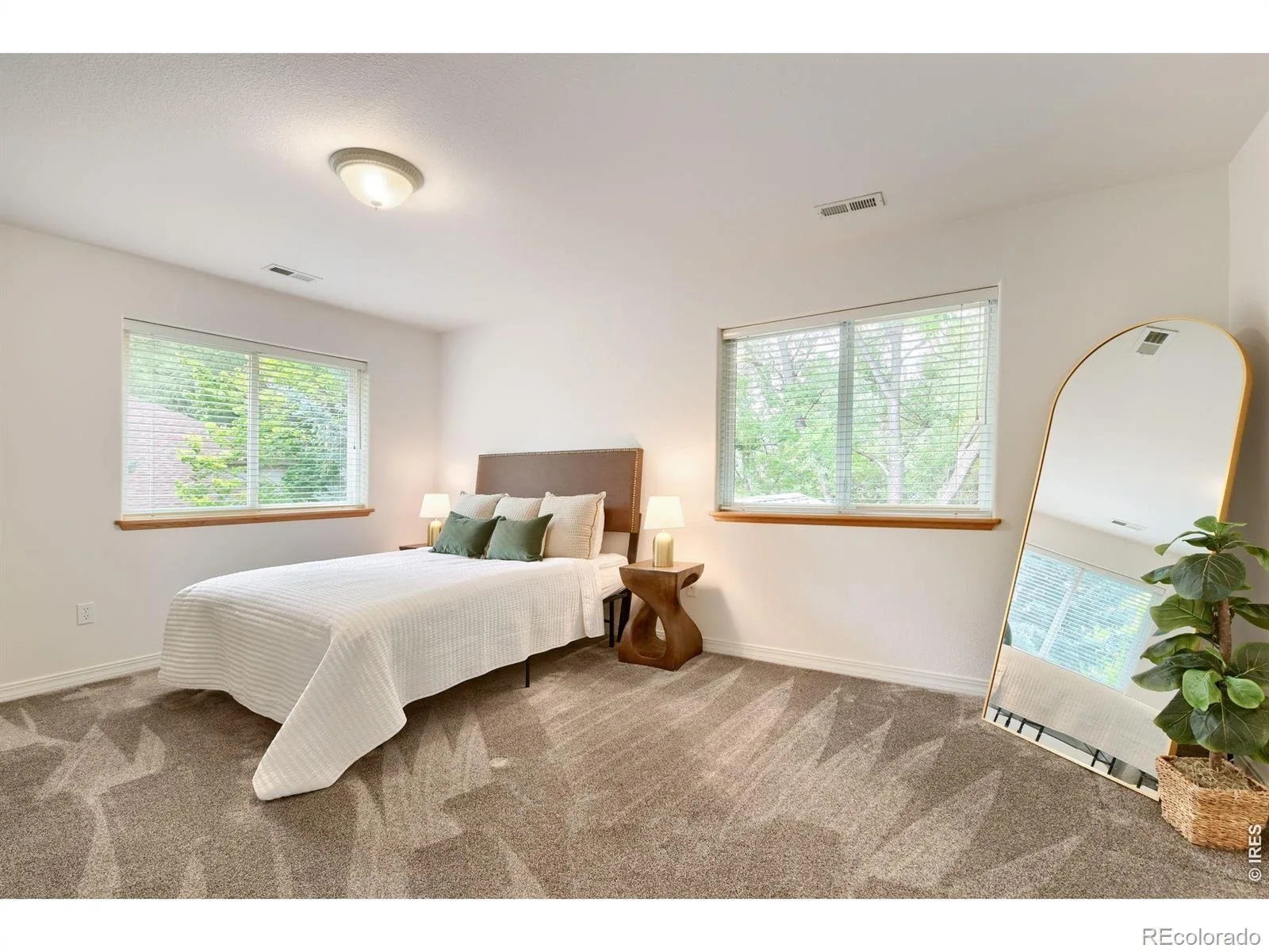 1812 Scarsdale Court Lafayette CO 80026 | MLS #RECIR1066074 08082026034849 1600 16