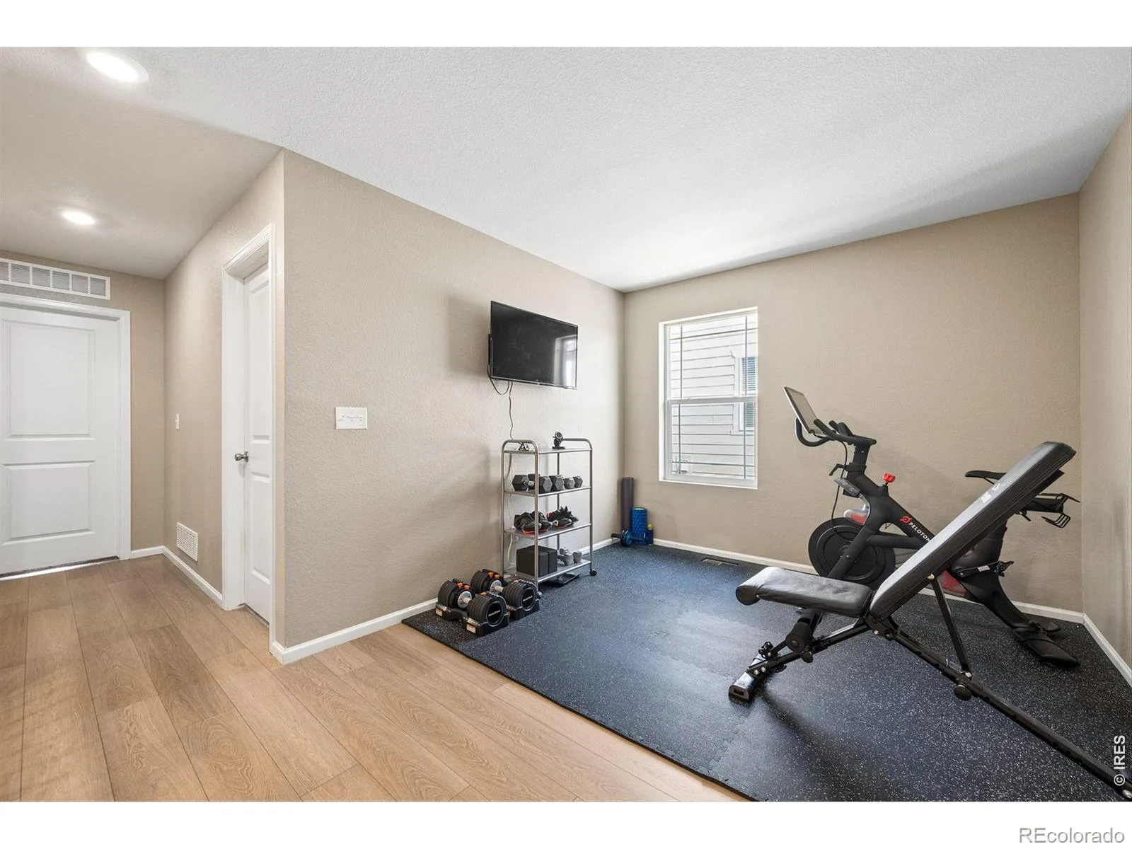 2478 Winding Drive Longmont CO 80504 | MLS #RECIR1066087 08142026004948 1600 14