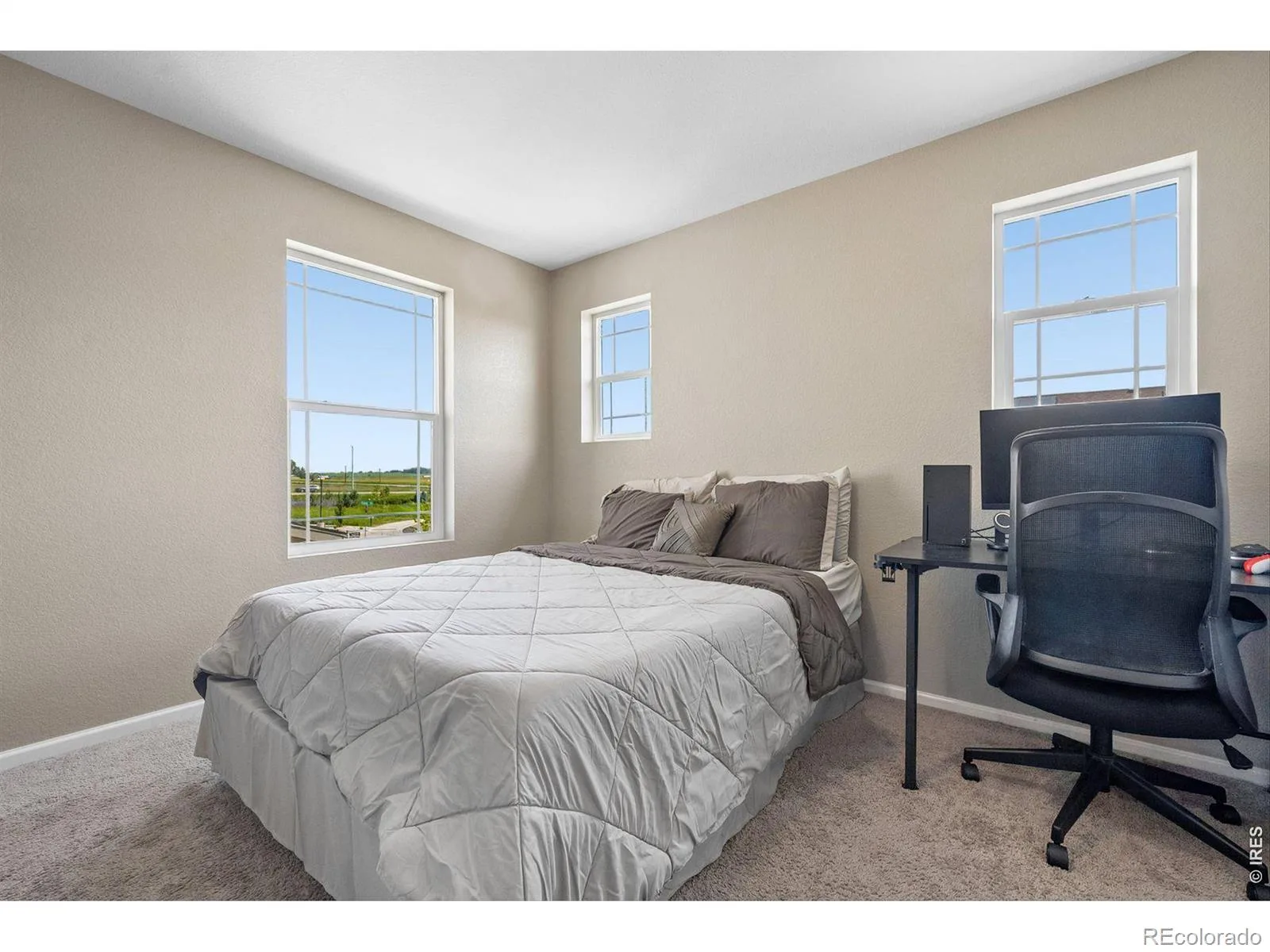 2478 Winding Drive Longmont CO 80504 | MLS #RECIR1066087 08142026004948 1600 21