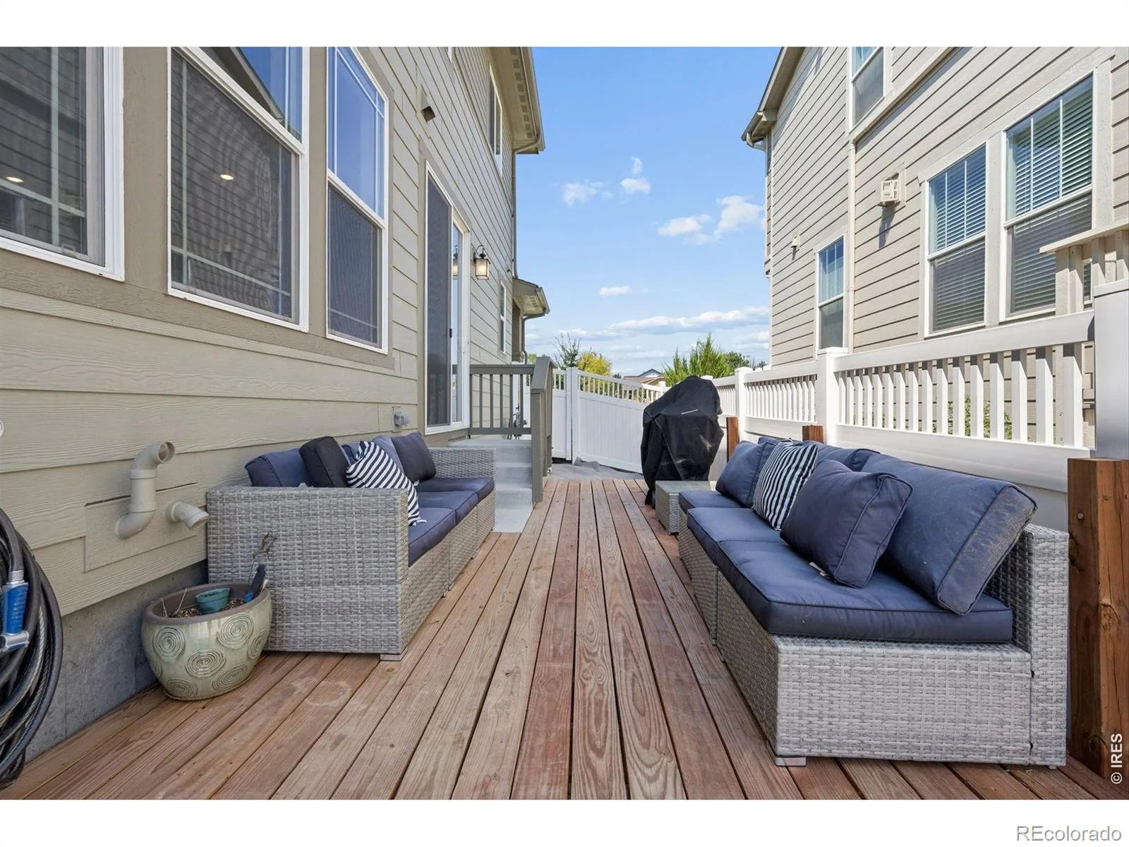 2478 Winding Drive Longmont CO 80504 | MLS #RECIR1066087 08142026004948 1600 28