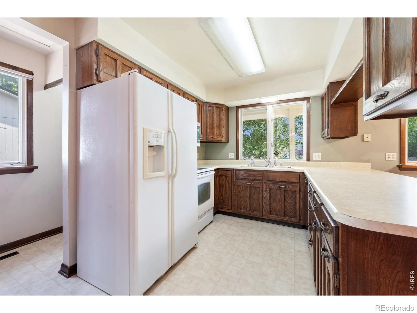 2612 Mountain View Avenue Longmont CO 80503 | MLS #RECIR1066091 08082026181341 1600 5