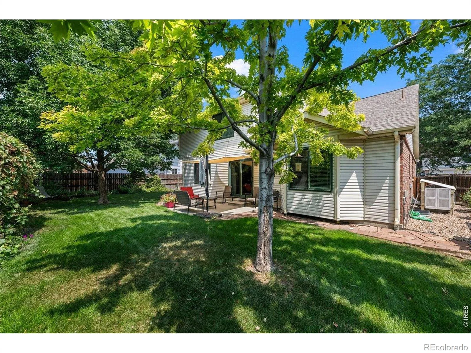 2431 Maplewood E Circle Longmont CO 80503 | MLS #RECIR1066104 08192026210813 1600 27