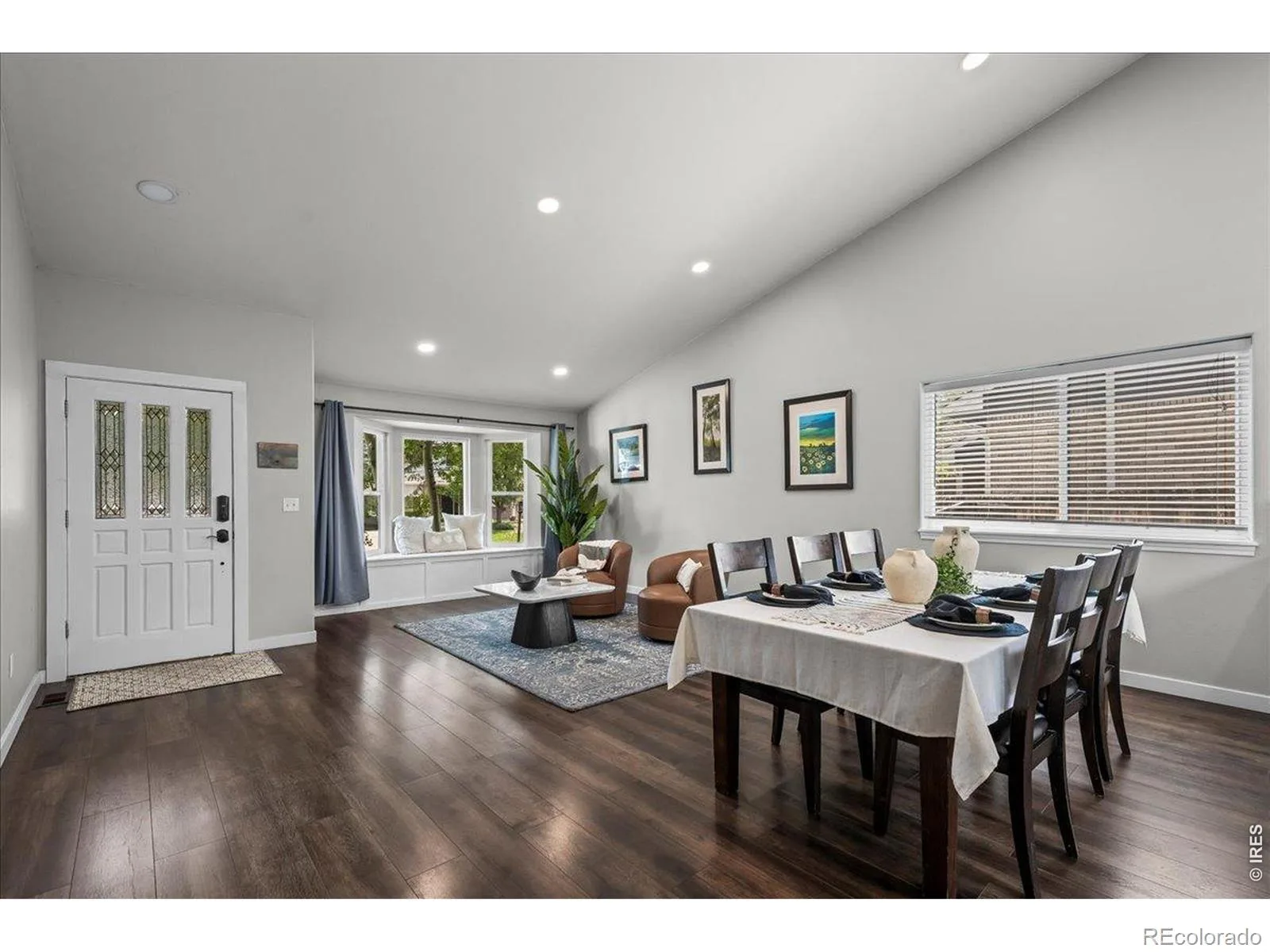 2431 Maplewood E Circle Longmont CO 80503 | MLS #RECIR1066104 08192026210813 1600 3