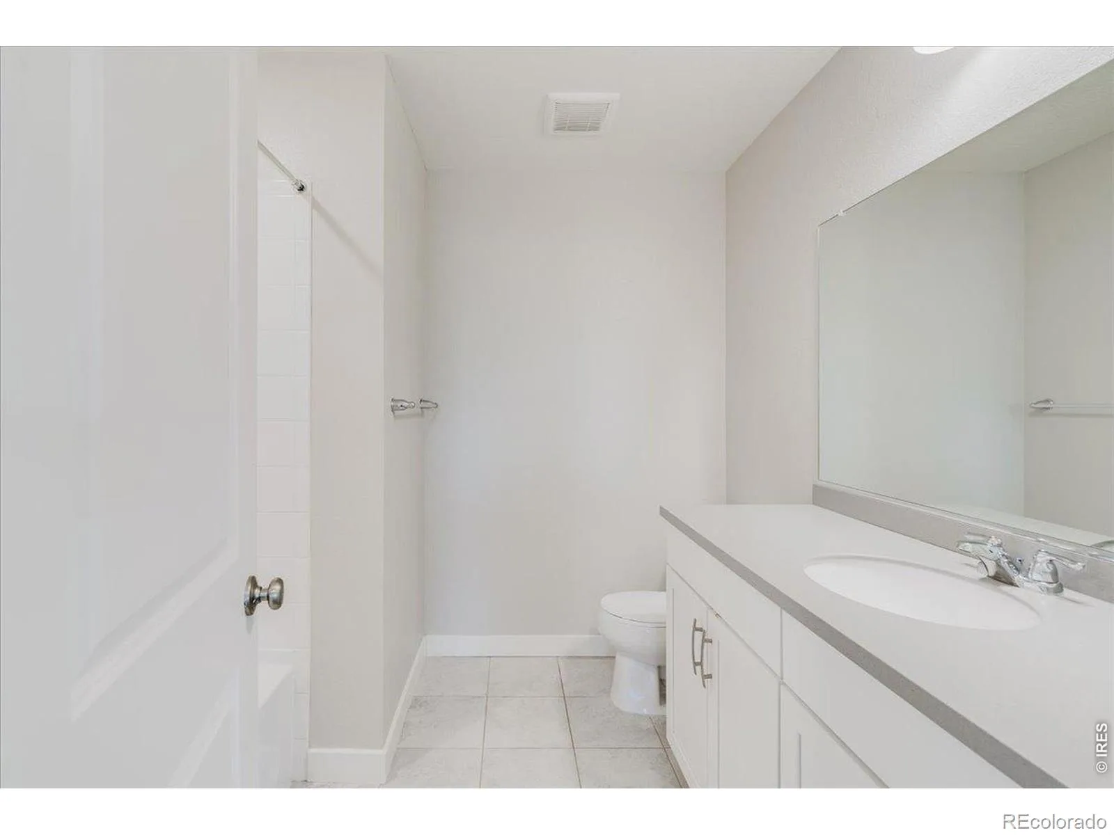 2224 Lombardy Street Longmont CO 80503 | MLS #RECIR1066110 08092026132327 1600 37