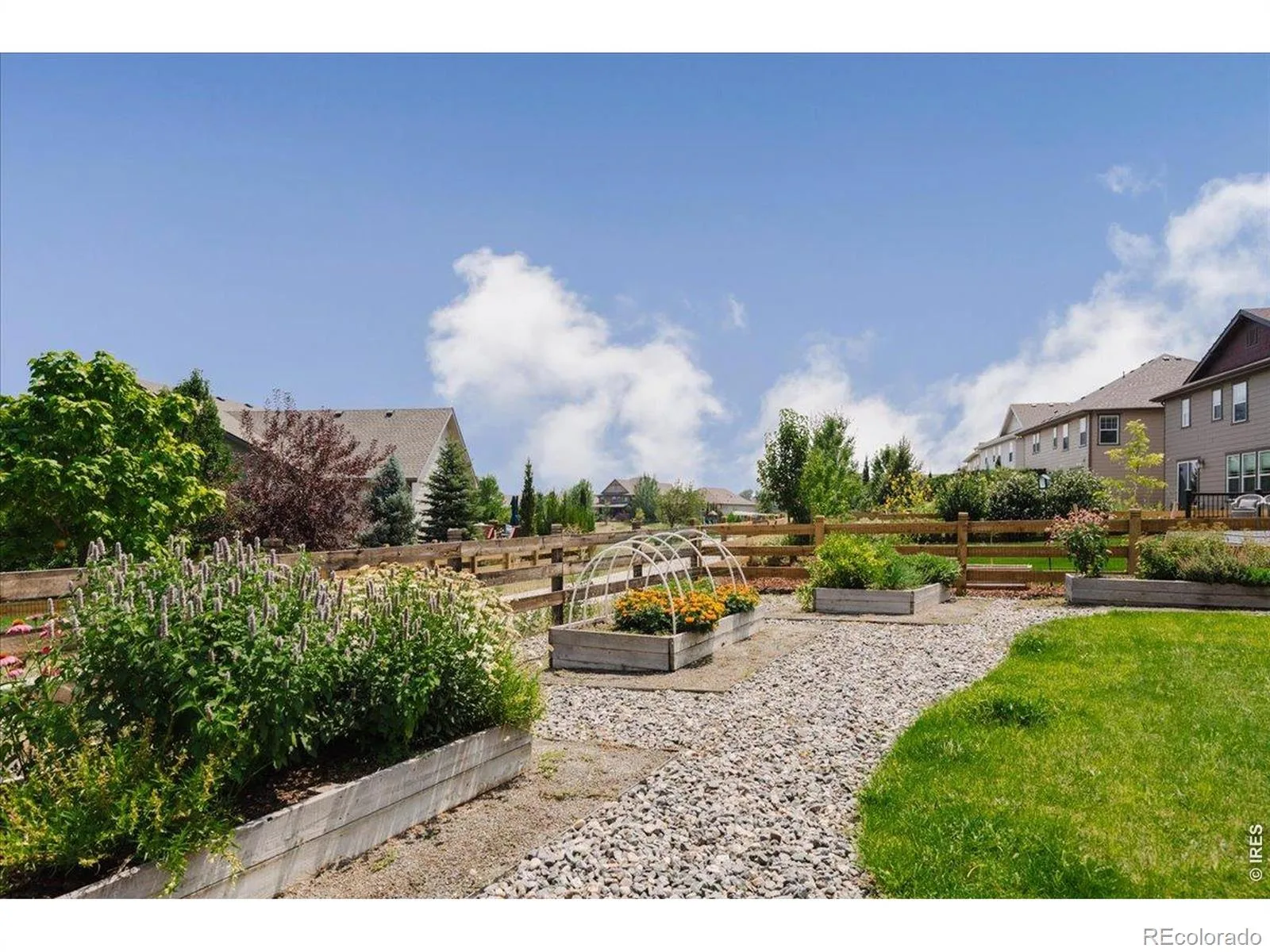 2224 Lombardy Street Longmont CO 80503 | MLS #RECIR1066110 08092026132327 1600 42