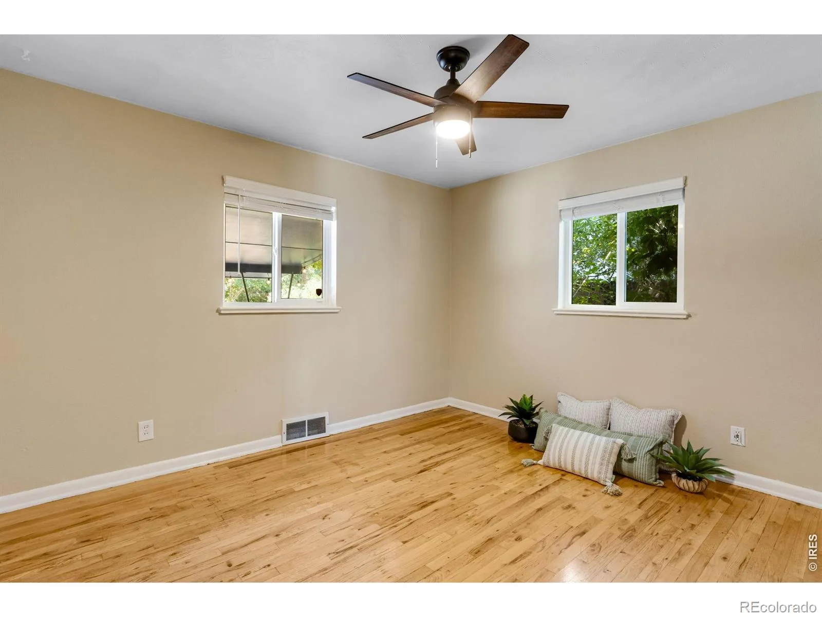 5275 Dudley Street Arvada CO 80002 | MLS #RECIR1066122 08282026132602 1600 30