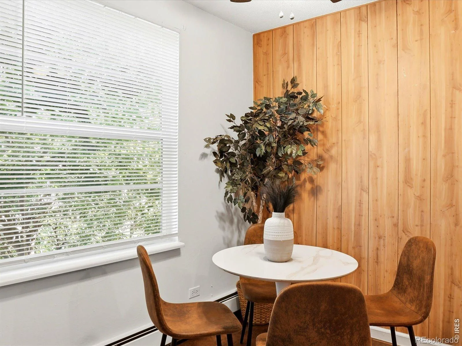2120 S Vaughn Way #206F Aurora CO 80014 | MLS #RECIR1066146 08102026210246 1600 11