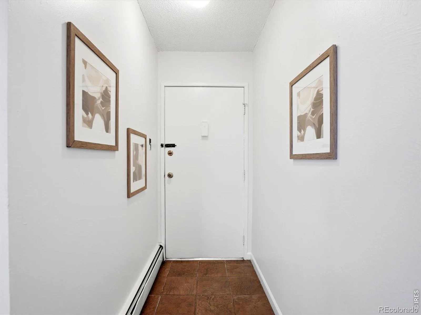 2120 S Vaughn Way #206F Aurora CO 80014 | MLS #RECIR1066146 08102026210246 1600 29