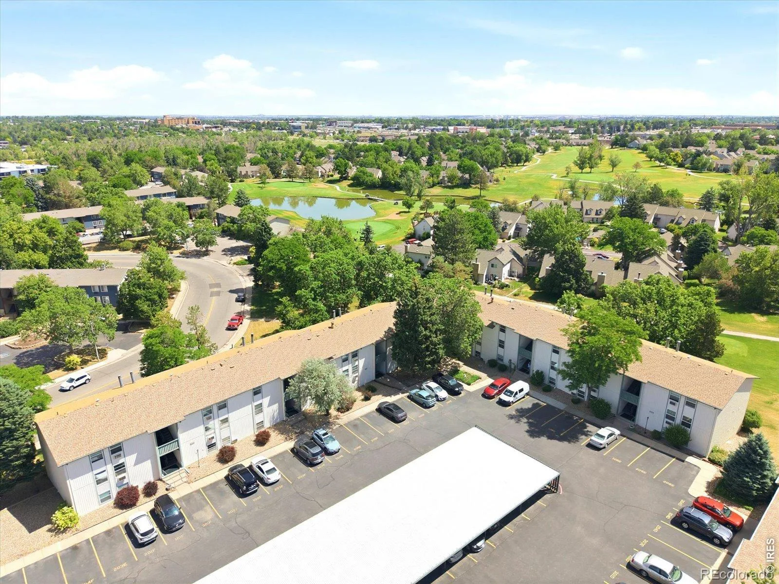 2120 S Vaughn Way #206F Aurora CO 80014 | MLS #RECIR1066146 08102026210246 1600 33