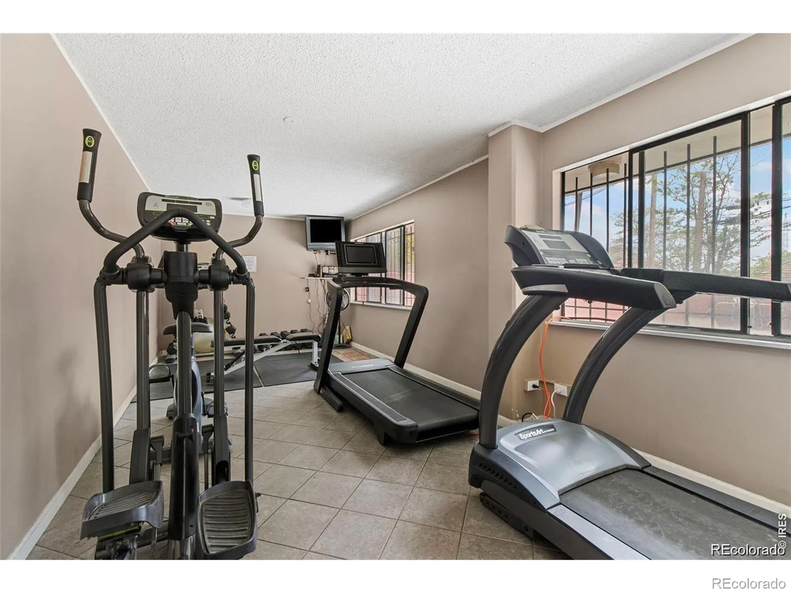909 N Logan Street #A #4 Denver CO 80203 | MLS #RECIR1066157 08152026002616 1600 11