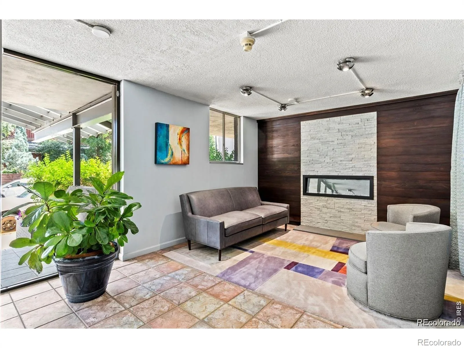 909 N Logan Street #A #4 Denver CO 80203 | MLS #RECIR1066157 08152026002616 1600 16