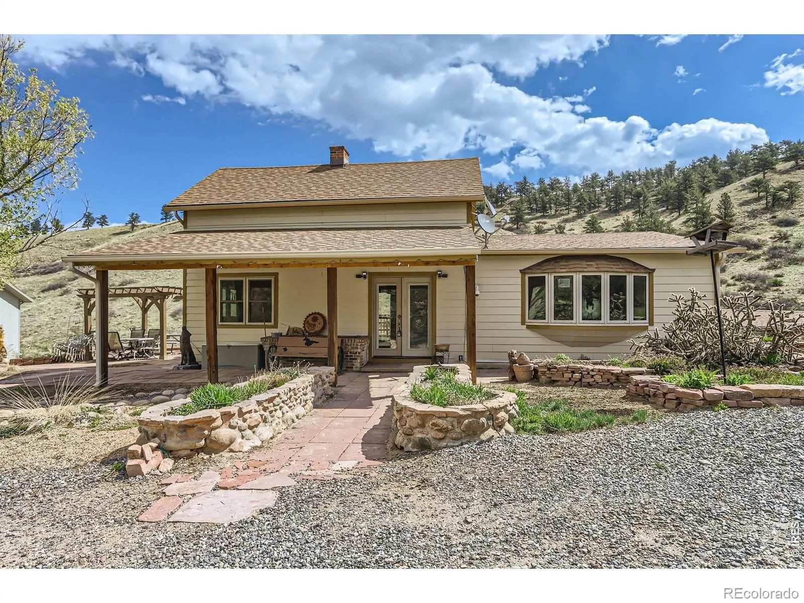 16450 Dakota Ridge Road Longmont CO 80503 | MLS #RECIR1066173 08112026135524 1600 1