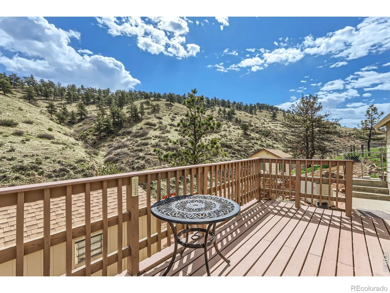 16450 Dakota Ridge Road Longmont CO 80503 | MLS #RECIR1066173 08112026135524 1600 17