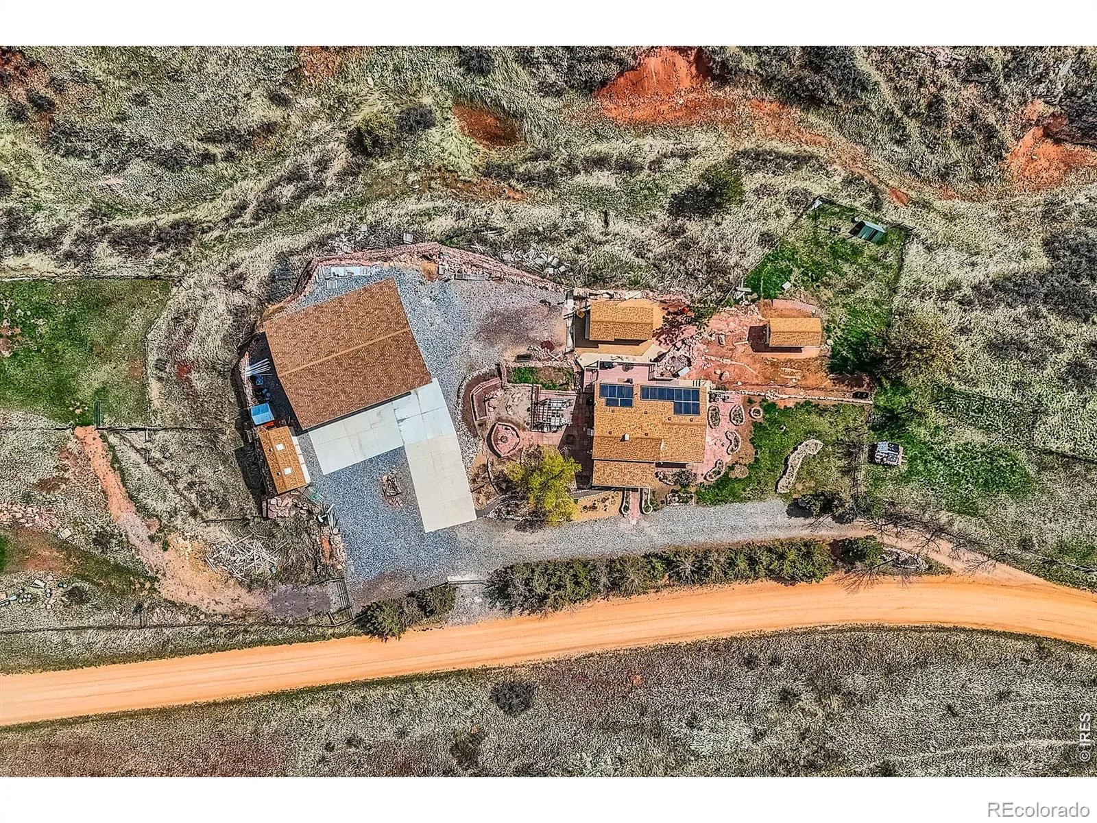 16450 Dakota Ridge Road Longmont CO 80503 | MLS #RECIR1066173 08112026135524 1600 26