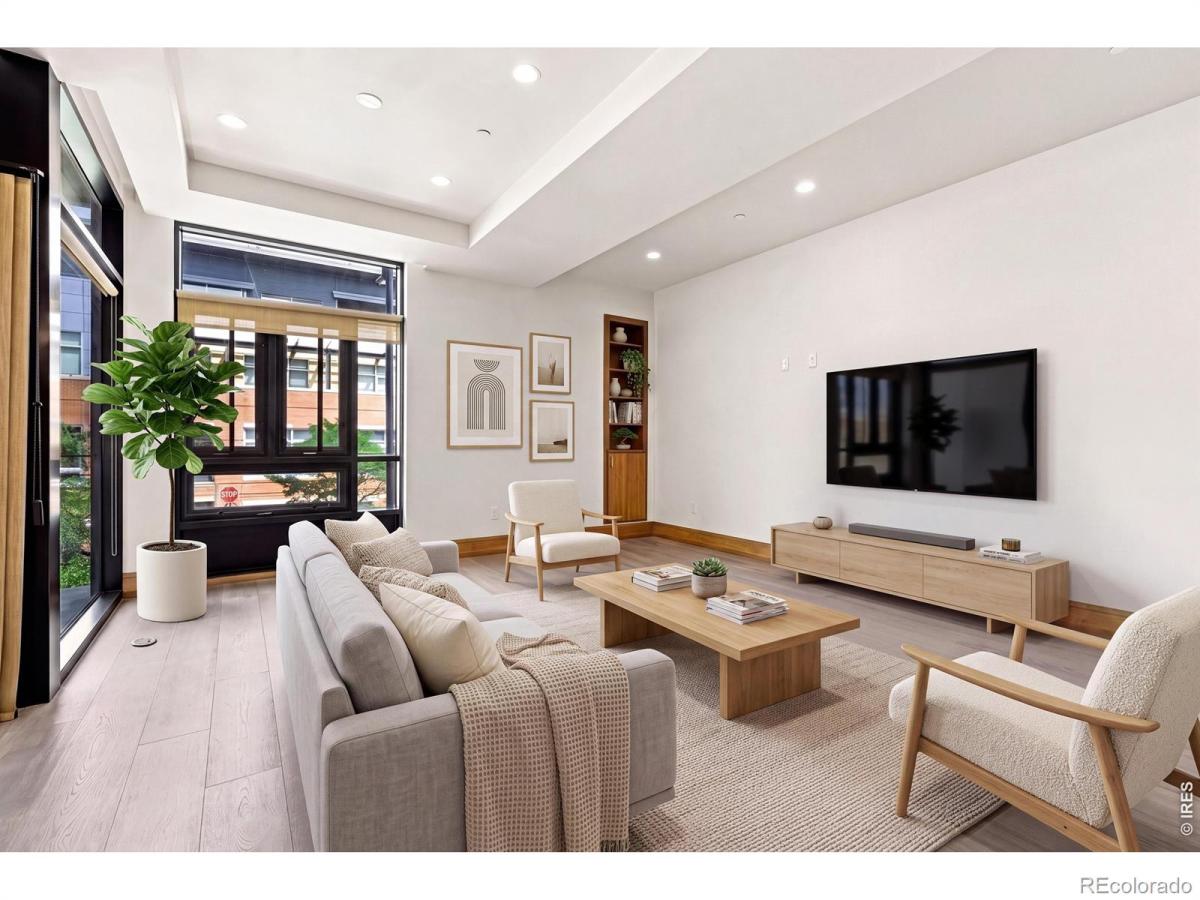MLS #RECIR1066176 image #0