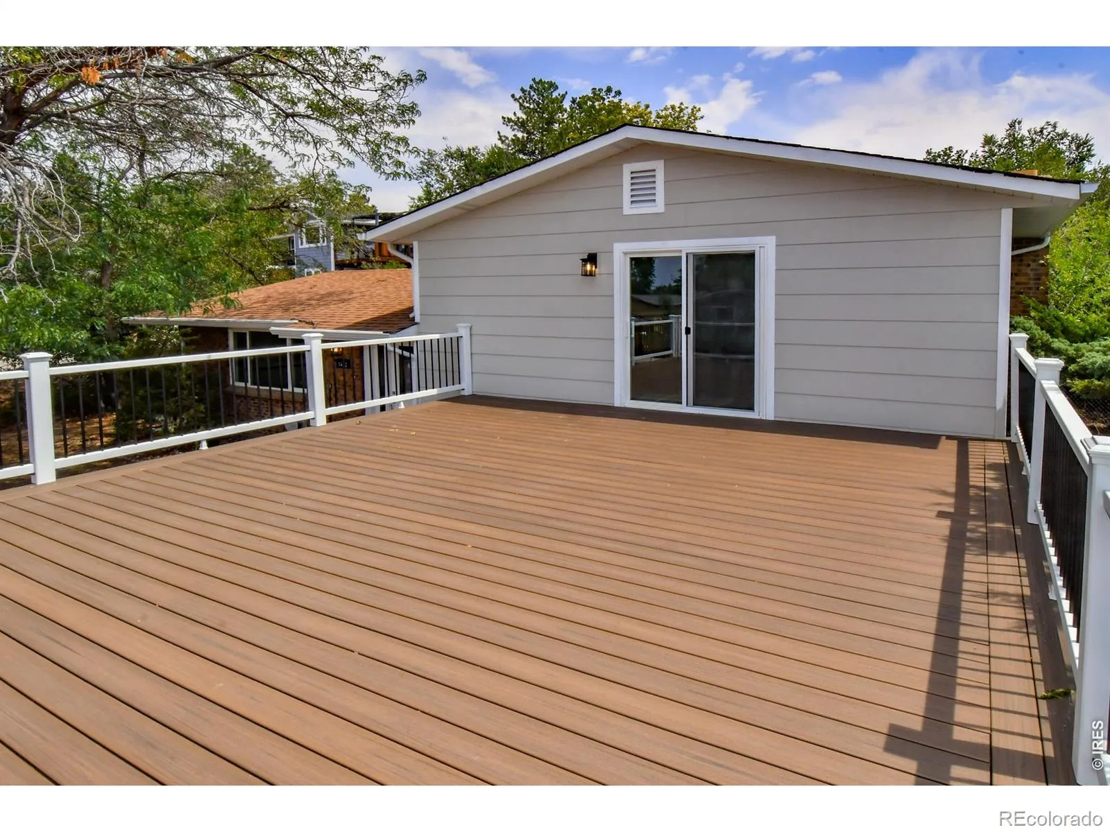 1442 Hilltop Drive Longmont CO 80504 | MLS #RECIR1066201 08112026191705 1600 15