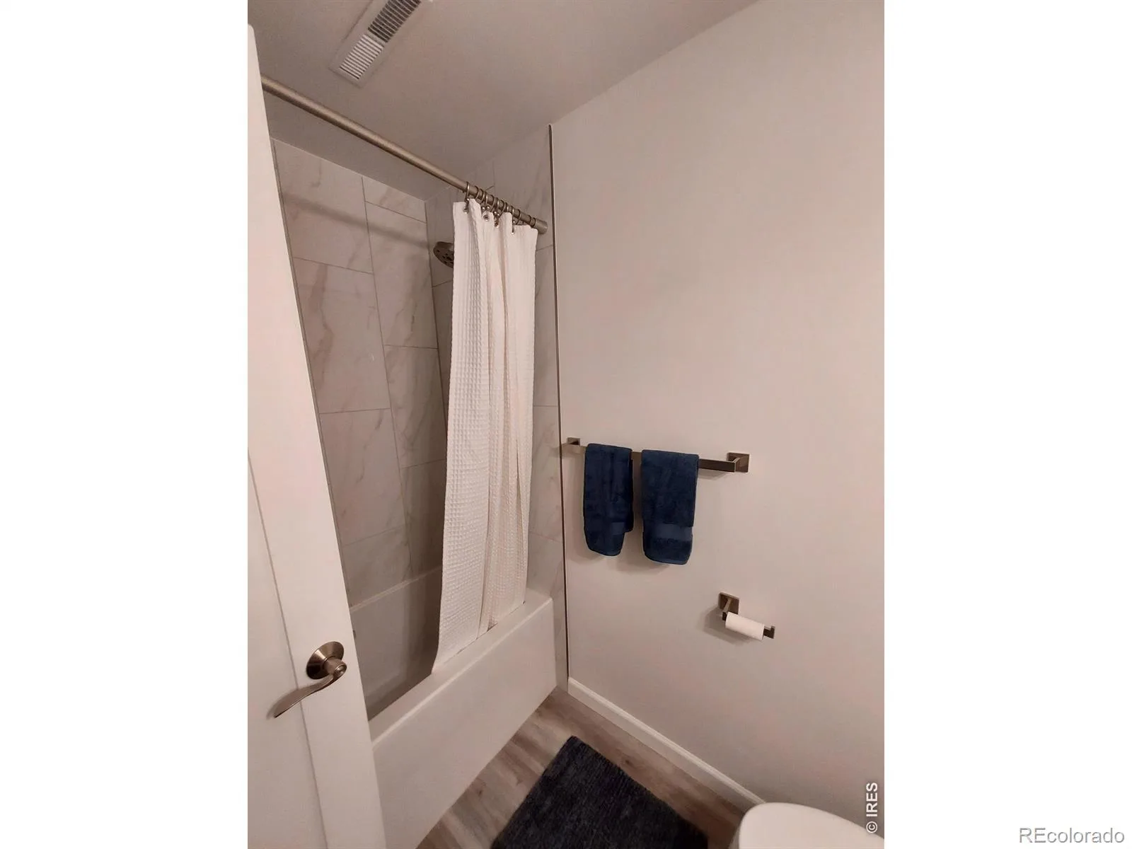 1442 Hilltop Drive Longmont CO 80504 | MLS #RECIR1066201 08112026191705 1600 26
