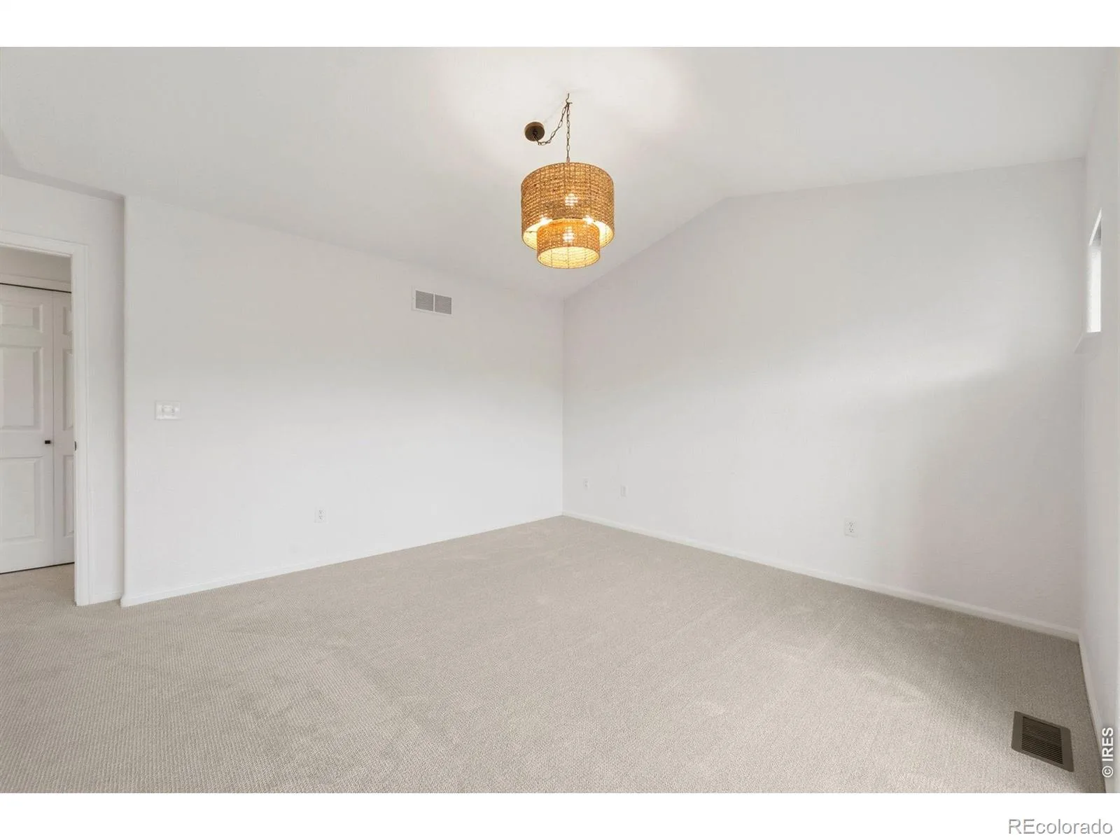 2215 Watersong Circle Longmont CO 80504 | MLS #RECIR1066226 08112026215748 1600 21