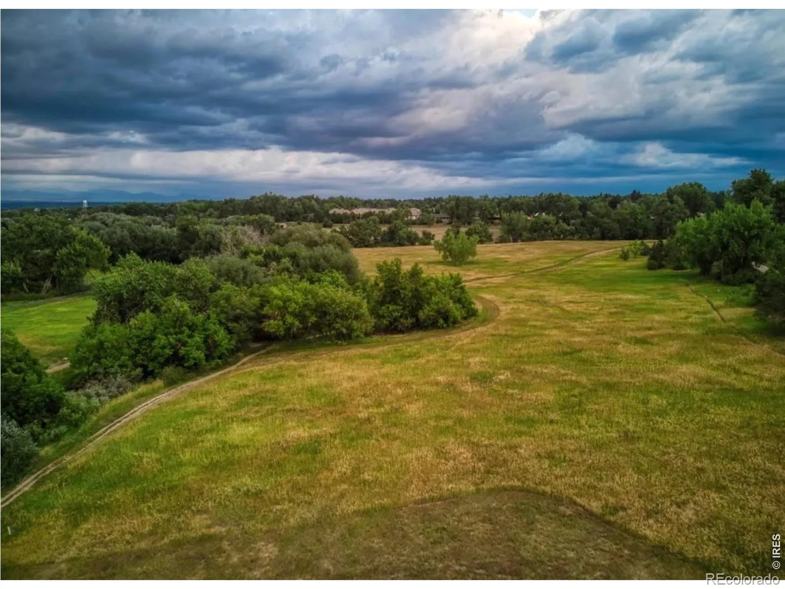 3148 E Maplewood Avenue Centennial CO 80121 | MLS #RECIR1066292 08122026194641 1600 28