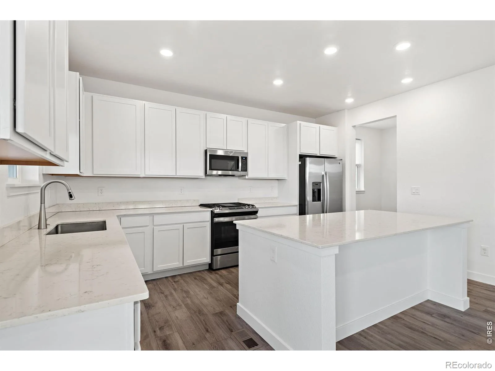 1884 Myron Court Erie CO 80516 | MLS #RECIR1066317 08142026005021 1600 13