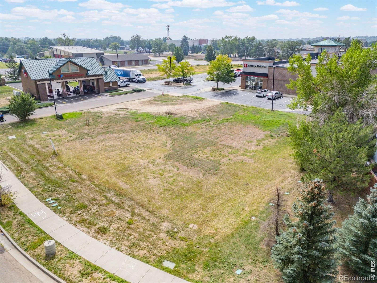 2322 17th Avenue Longmont CO 80501 | MLS #RECIR1066318 08122026230632 1600 5
